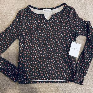 Ribbed long sleeve floral top